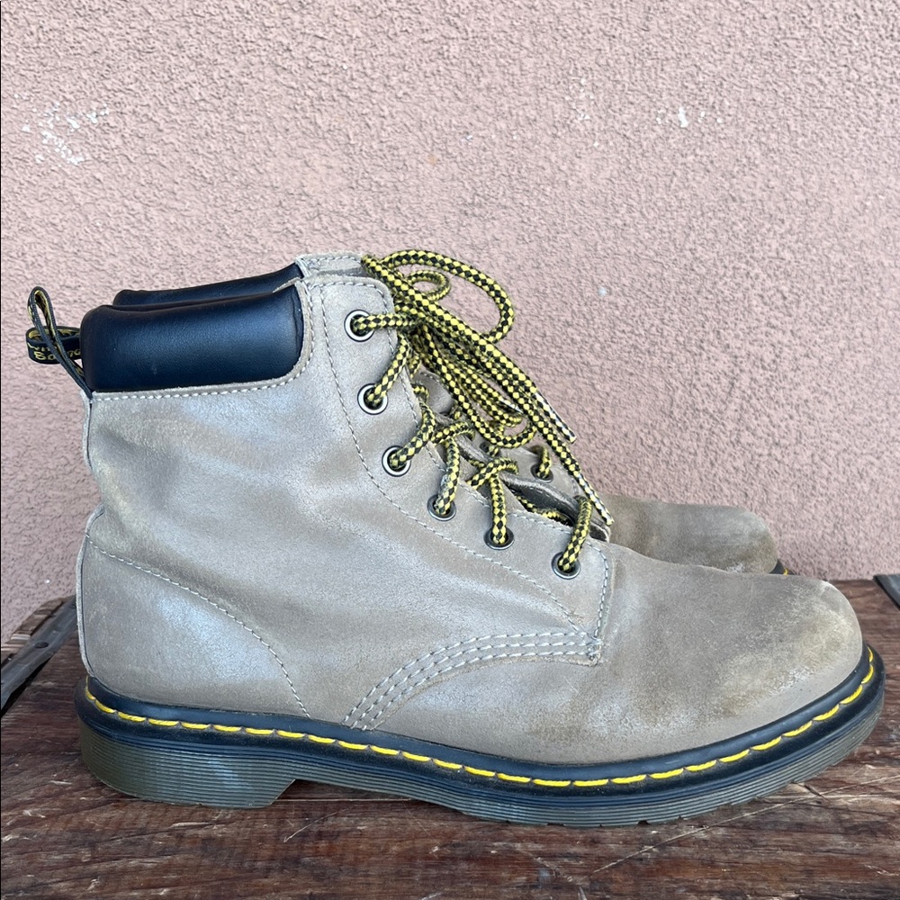 Dr. Martens Saxon 939 Ben boots